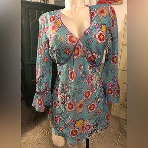 Bright Floral V-Neck Tunic Dress/Lingerie in Aqua & Pink
Embellishments 
Size L